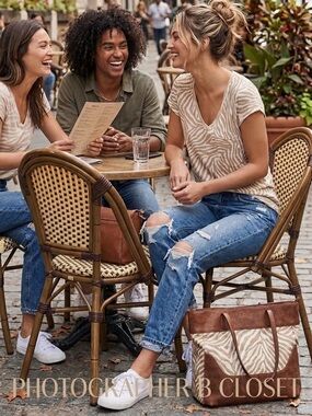 Anthropologie Tops Anthropologie T.La Zebra Print Pocket V-Neck Short Sl…